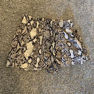 Express Snake Skin patterned shorts